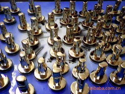 【專(zhuān)業(yè)真空電鍍金,仿金,淺金,槍,鈦,鉻,白鋼等】?jī)r(jià)格,廠家,圖片,表面處理,東莞市鉑品五金制品-