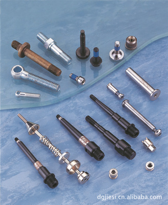 供應高品質車載充電器螺母，專注車充五金配件解決方案